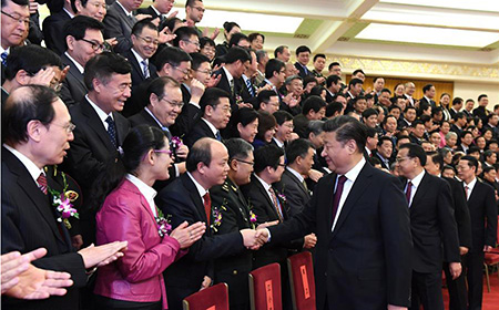 习近平等党和国家领导人会见获奖代表